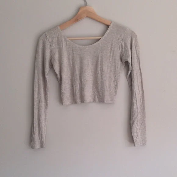 American Apparel Long-Sleeve Crop Top - Picture 5 of 5